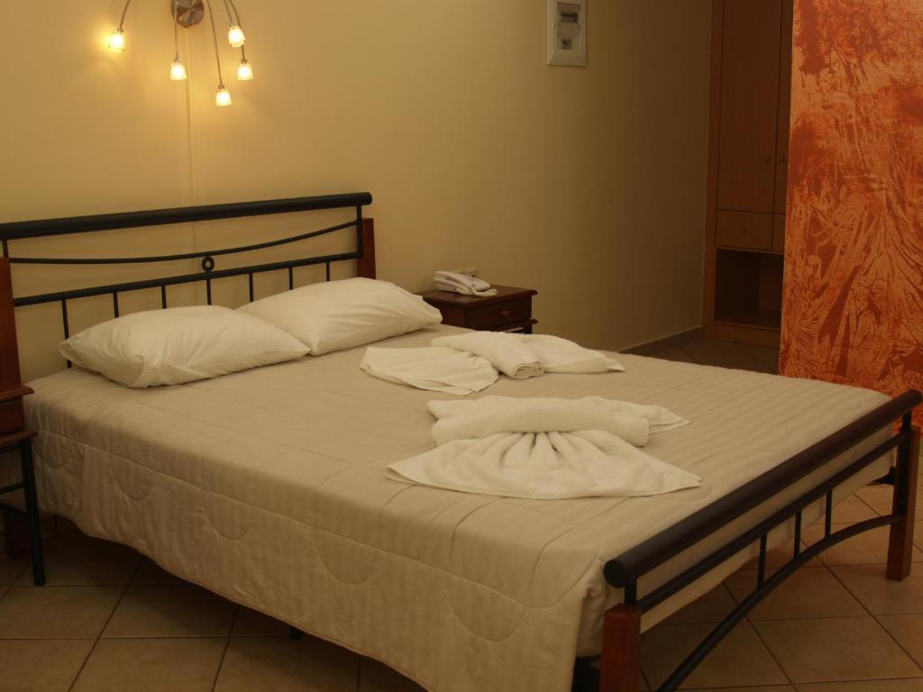 كاتو ذاراتسو Malou Apartments الغرفة الصورة
