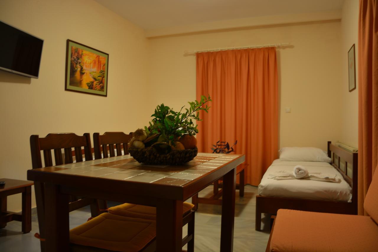 كاتو ذاراتسو Malou Apartments المظهر الخارجي الصورة
